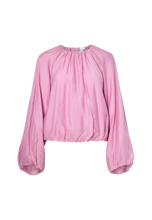 Rosa bluse med rynket halslinning, lange puff-ermene og en innsvinget midje. Laget av et glatt, lett stoff med subtil glans.