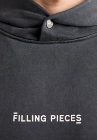 Filling Pieces HANDSHAKE VINTAGE - Hanorac - black