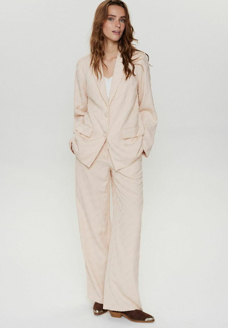 Numph Blazer beige