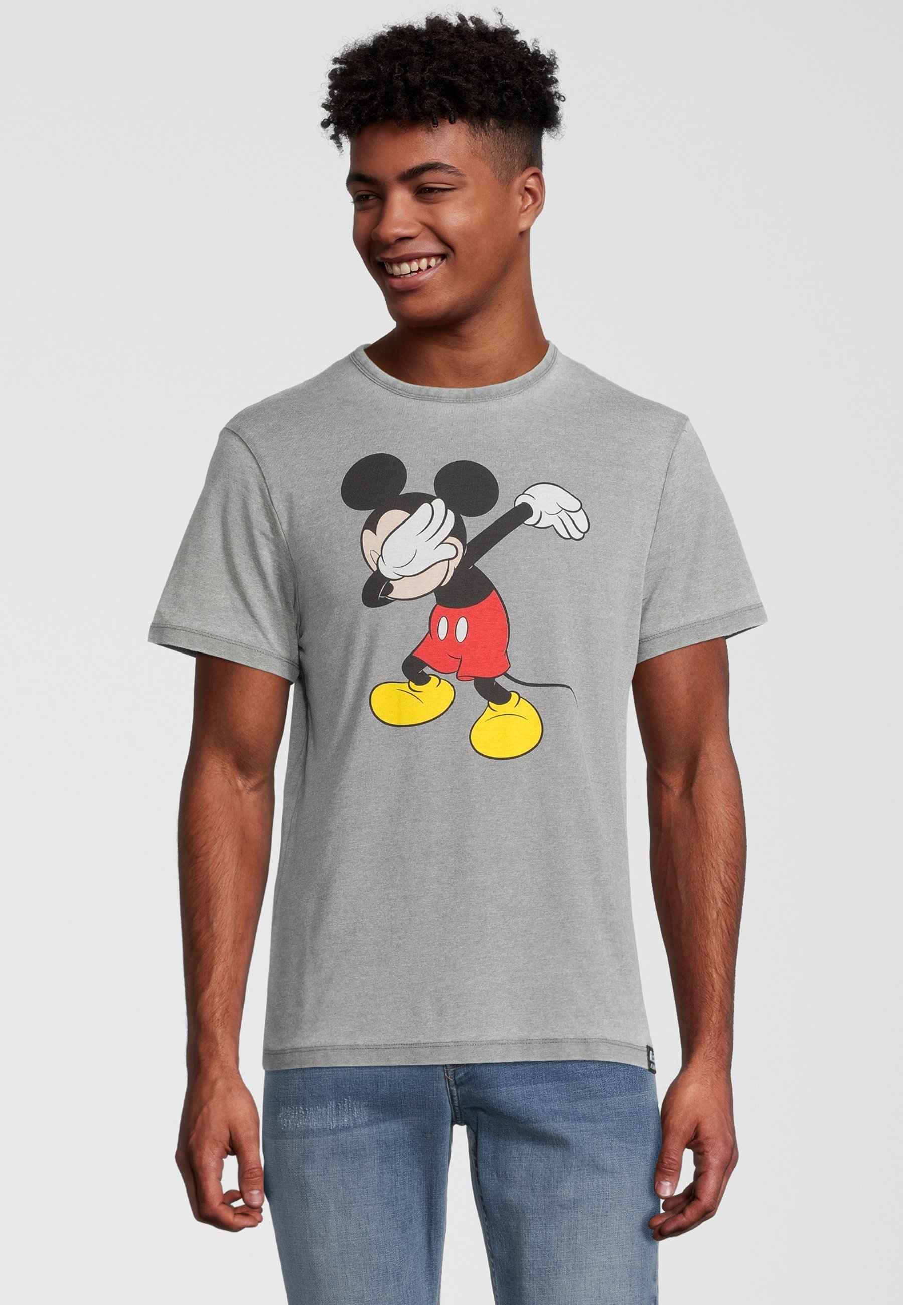 mickey mouse dabbing shirt