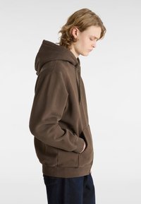 Vans EARTHBOUND LOOSE FIT FULL - Sudadera con cremallera - dark brown