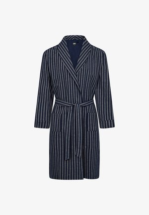 Mørkeblå badekåbe med stribet mønster, lavet af blødt stof. Har en sjalskrave, bælte i taljen og to forlommer.