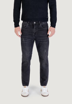 Jeans Tapered Fit - black