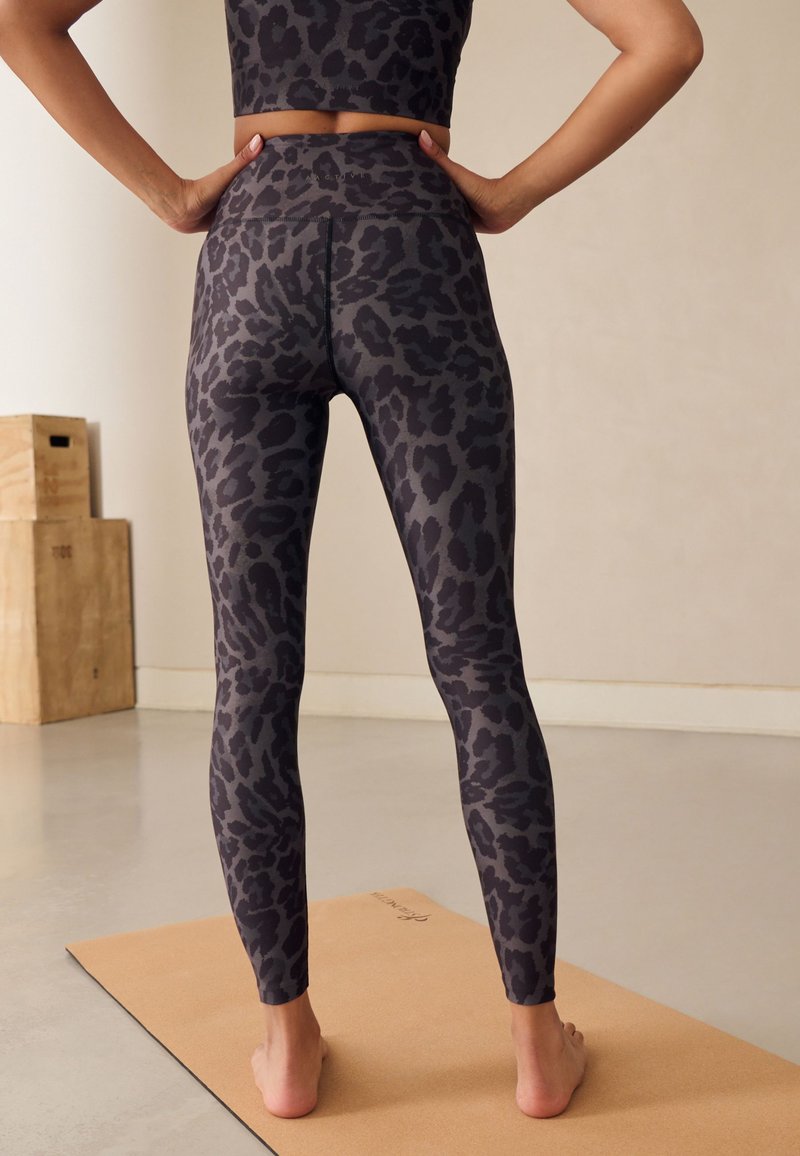 Legging De Yoga Fittin Avec Poches - Motif Léopard, Marron, Taille S, Neuf