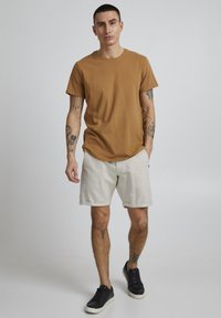 Blend BHTIMO - Kratke hlače - sand mix