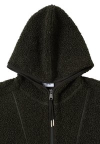 Kapuzensweatjacke in Dunkelgrün aus strukturiertem Fleece-Material. Verfügt über einen Frontreißverschluss mit silberner Hardware und ein Markenlabel am Nacken.