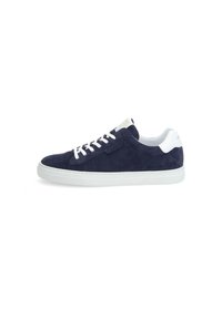 Navy suede sneakers with white sole and heel accent. Features white laces and a minimalistic design with stitched detailing.