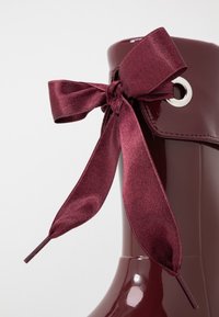 IGOR CAMPERA CHAROL - Bottes en caoutchouc - burdeos/burgundy