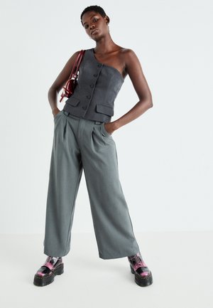 ONLSVEA WIDE PANT - Auduma bikses - dark grey melange