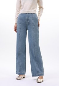 Anna Field by Zalando - Straight leg jeans - light blue wash Thumbnail Image 1