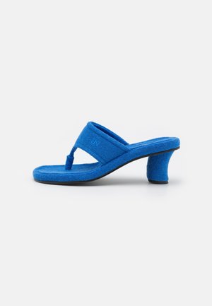 Slip-ins med hög sula - blue