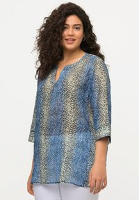 Ulla Popken COL TUNISIEN ET MANCHES 3/4 - Camicetta - blue