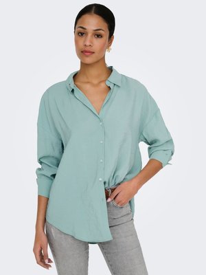 ONLY ONLZAZIMA LOOSE - Bluza z gumbi - ether