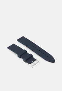 Marineblauer Silikon-Uhrenarmband mit glatter Oberfläche, ausgestattet mit einer silbernen Metall-Schließe und mehreren Einstelllöchern für Größenflexibilität.