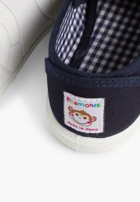 Thumbnail Image 6