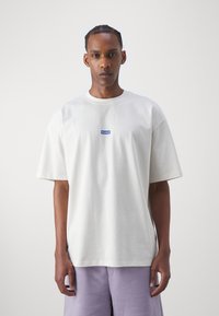 HUGO NALONO - Print T-shirt - open white