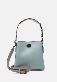Não selecionado, aqua multi