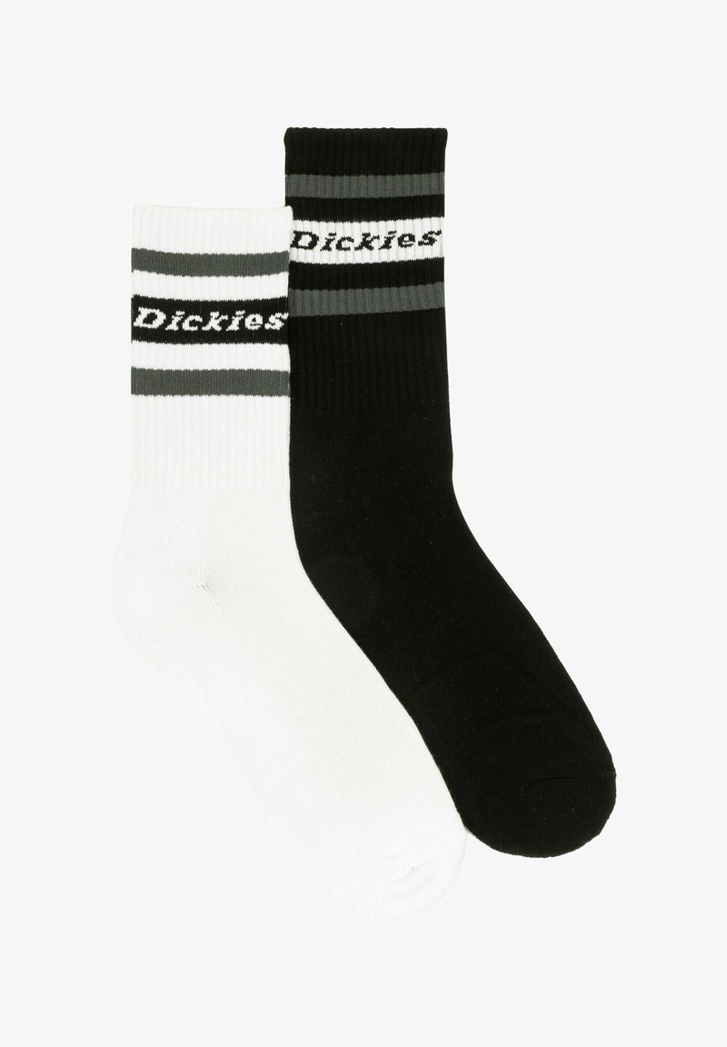 To sæt besætningstrømper; det ene sort med hvide og grå striber, det andet hvidt med grå striber, prydet med "Dickies" logoet.