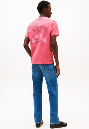 HOTEL TEE - T-Shirt print - vintage rosy