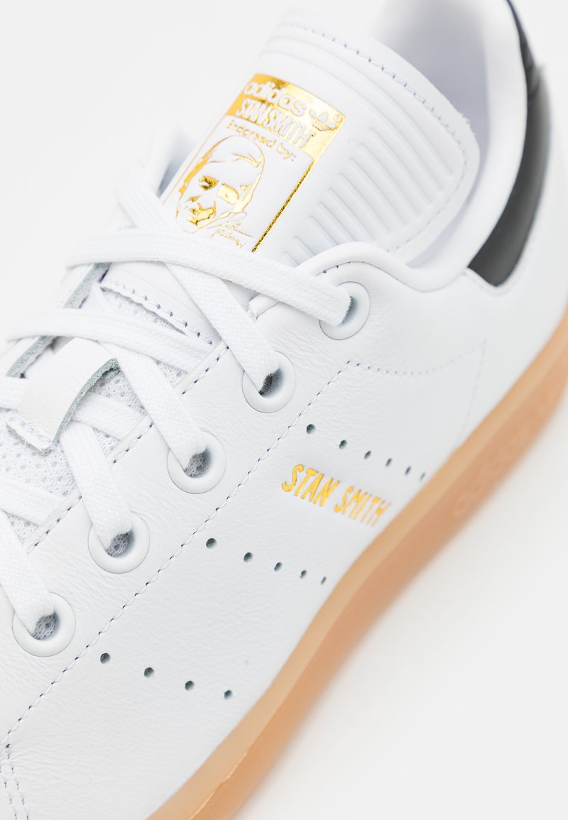 adidas gazelle silver green womens Adidas Stan Smith Lux