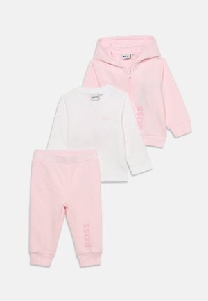 BOSS Kidswear, TROUSERS BABY SET - T-shirt à manches longues - festival bloom