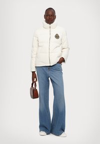 Lauren Ralph Lauren INSULATED COAT - Bunda z prachového peří - cream