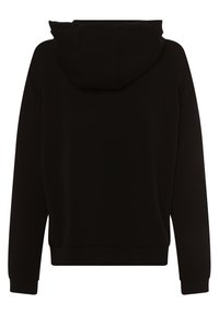Sweat à capuche noir avec une poche kangourou à l'avant, cordon de serrage ajustable et poignets côtelés. Texture de tissu douce avec un design simple et une coupe décontractée.