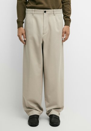 Massimo Dutti, BARREL FIT PANTS WITH DARTS - Pantaloni - beige