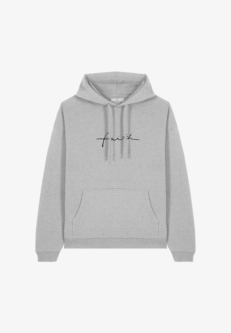 Felpa grigia in cotone, con tasca a marsupio e un logo nero scritto a mano "faith" sul petto. Cappuccio con cordino regolabile.