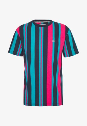 Camiseta de rayas de algodón, con rayas verticales en rosa, verde azulado y azul marino, cuello redondo y pequeño logo en el pecho.