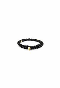 Bracciale di perle nere con finitura opaca, caratterizzato da dettagli a forma di fulmine dorati. Le perle rotonde sono disposte in un design a doppia fila.