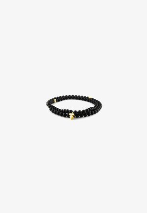 Zwarte kralenarmband met matte afwerking, voorzien van gouden bliksemschichtaccenten. Ronde kralen zijn gerangschikt in een dubbelstrengs ontwerp.