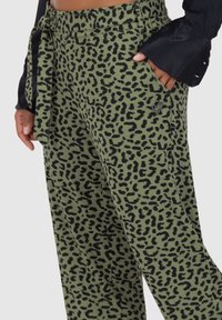 alife & kickin Trainingsbroek - dust