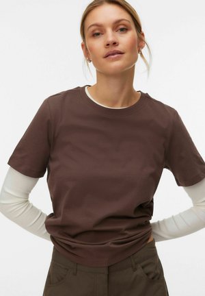 PAULINA SS JRS NOOS - Basic T-shirt - chocolate martini