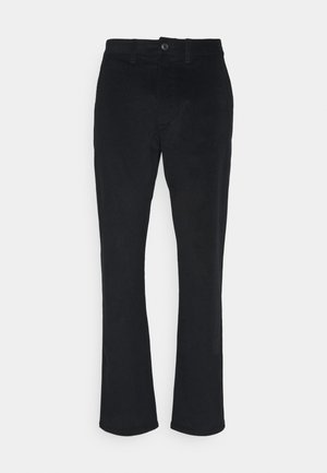 Pantalon noir droit avec fermeture bouton et fermeture éclair, passants de ceinture, et texture lisse.