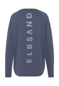 Langärmliges Hemd aus dunkelblauem Stoff mit einem vertikalen, hellblauen Textdesign. Abgerundeter Saum mit seitlichen Schlitzen und lockerer Passform.