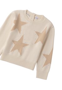 Pull en tricot crème avec de grandes étoiles beiges et de petits embellissements, avec un col rond et un ourlet et des poignets côtelés.