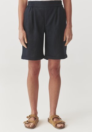 TATUUM MIRIAKO - Shorts - navy