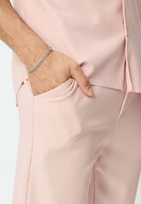 FRILIVIN ENSEMBLE UNI SET - Pantalon classique - rose