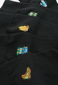 Next EMBROIDERED FIVE PACK - Calze - black camping