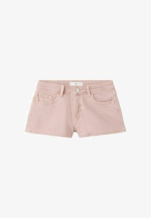 Jasnoróżowe szorty dżinsowe z przodu na guziki i zamek, z szlufkami na pasek oraz w designie z pięcioma kieszeniami, ułożone na płasko na białym tle.