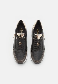 Marco Tozzi Sneaker low - black