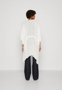 Anna Field Cape - white