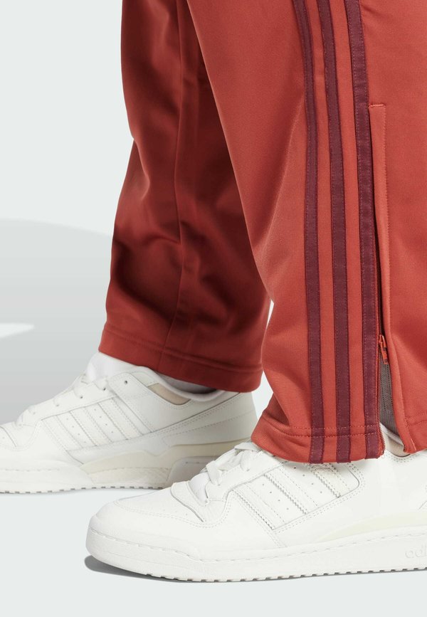 FIREBIRD  - Tracksuit bottoms - preloved ruby3