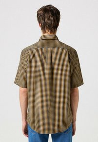Wrangler Overhemd - dijon