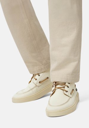 Boggi Milano Vysoké tenisky - cream