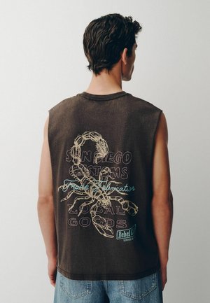 Next, REGULAR FIT - WASHED TANK TOP GRAPHIC VEST . - Top - brown