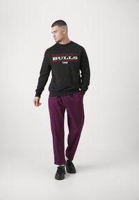 New Era NBA CHICAGO BULLS CREW - Squadra - black