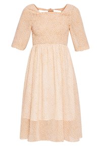 Beige midi šaty s drobným hnědým květinovým vzorem, čtvercovým výstřihem, nařaseným tělem, rukávy k loktům a splývavou sukní.