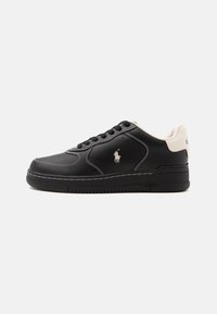 Δεν επιλέχθηκε, black/ecru